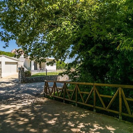 Villa Emily In Countryside Chania  Bagian luar foto