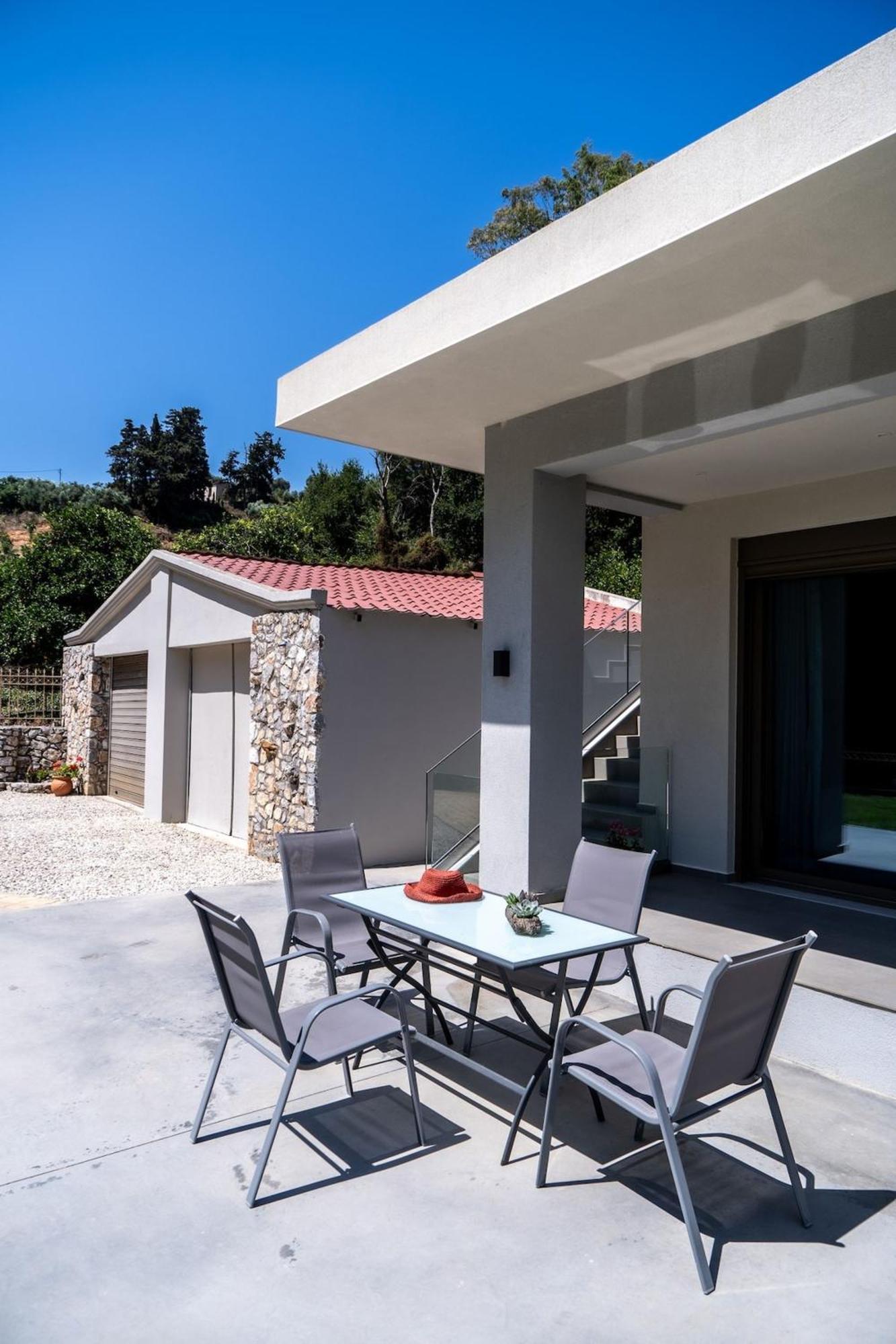 Villa Emily In Countryside Chania  Bagian luar foto